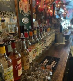 Sam's Bar and Grill